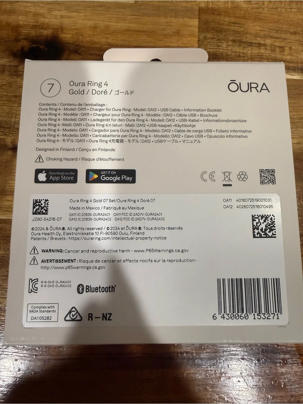 Oura Ring 4 - Size 7 - Gold